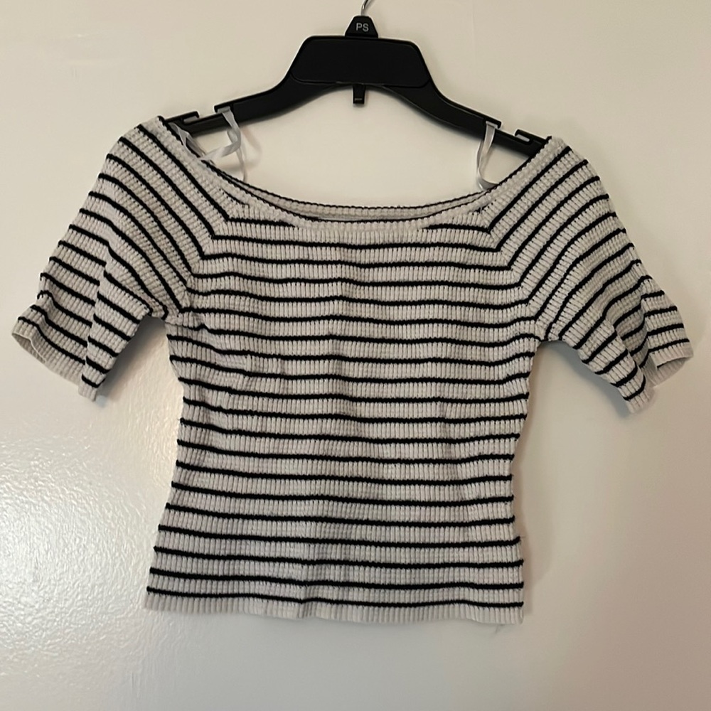 Bebe crop top, black and white, size small